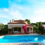 Villa Nastidou *
