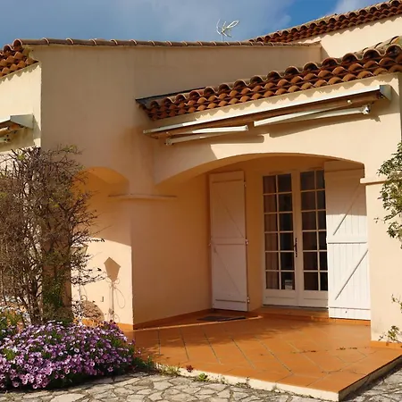 Nastidou Villa *